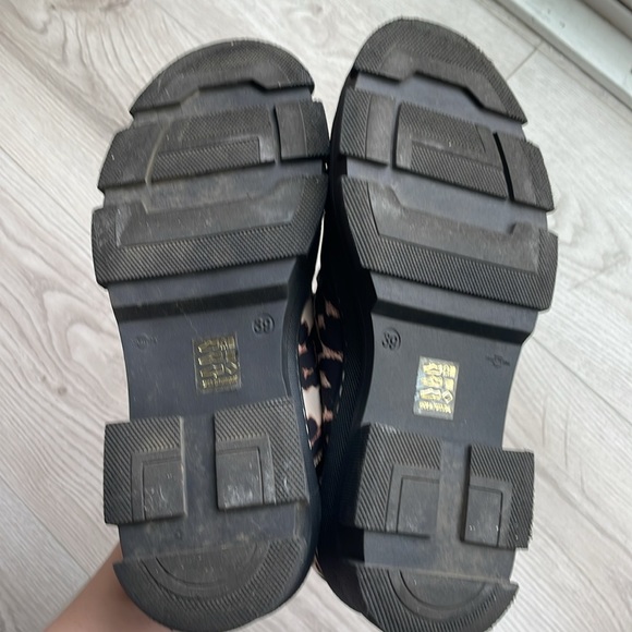 GANNI Leopard Print Lug Sole Sneaker (Size 9US / 39EU) - Picture 7 of 9